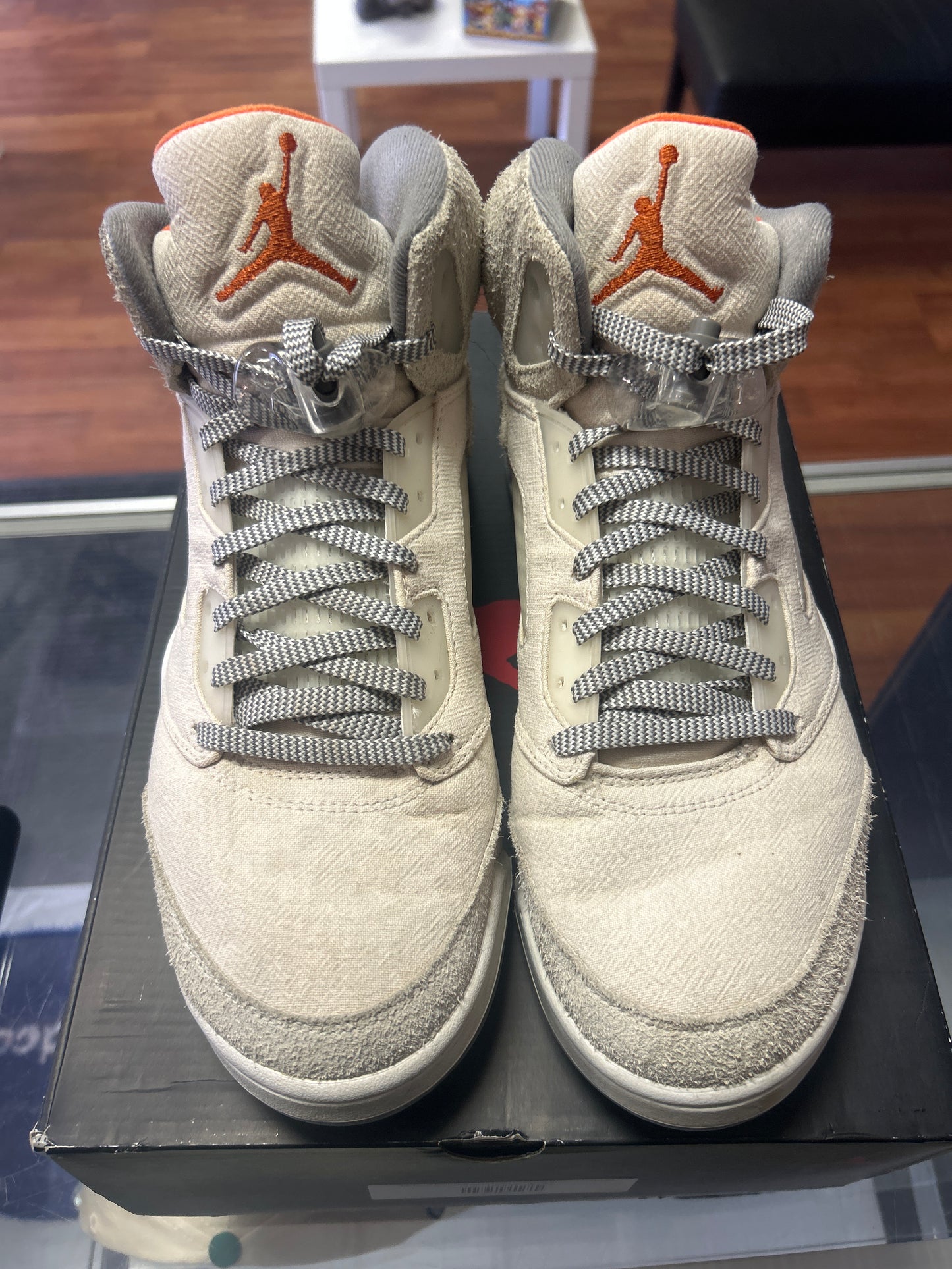 Jordan 5 Retro SE Craft Light Orewood Brown - Preloved