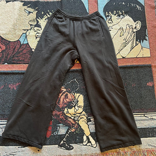 YZY Gap Heavyweight Black Sweatpants - Preowned