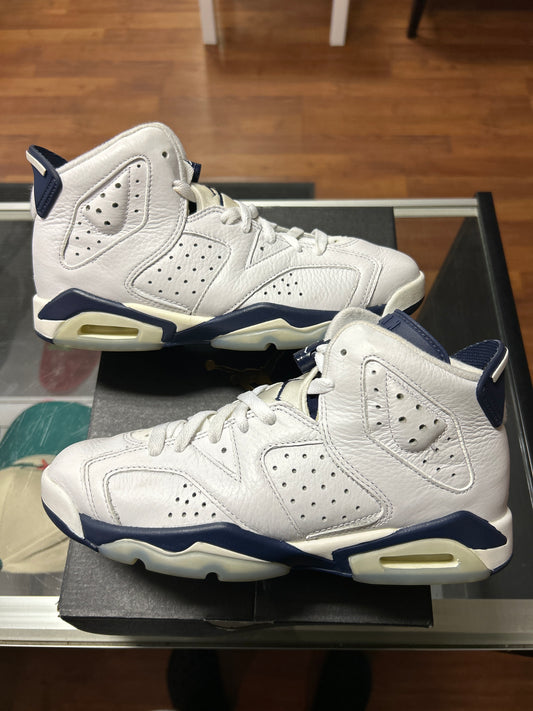 Jordan 6 Retro Midnight Navy (2022) (GS) - Preloved