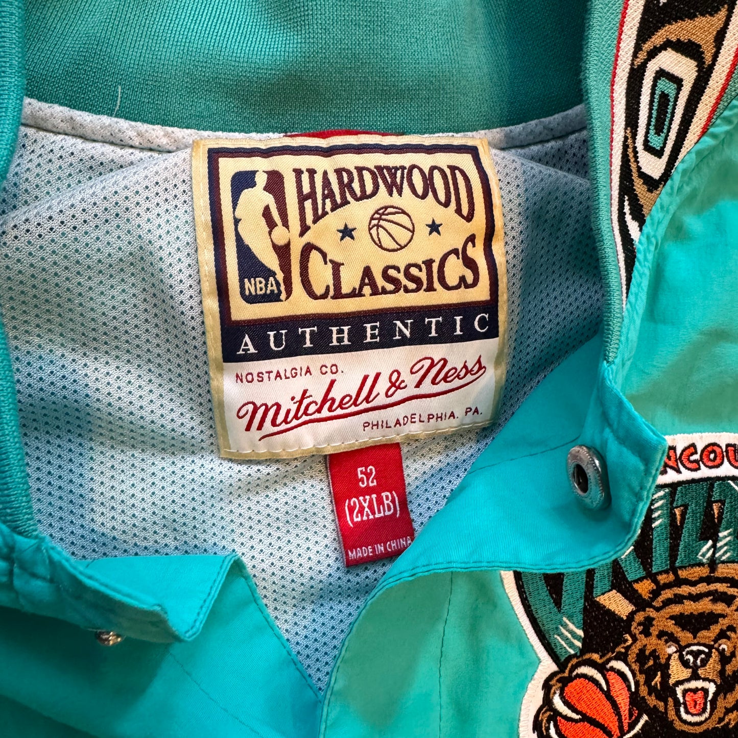 Men’s Turquoise Vancouver Grizzlies 1995-96 Authentic Full Snap Warmup Jacket