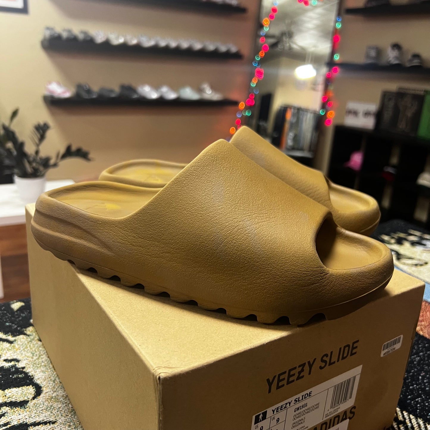 adidas Yeezy Slide Ochre - Preloved