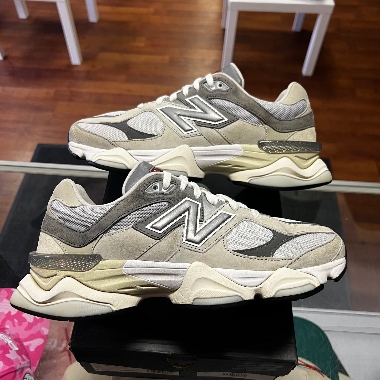 New Balance 9060 Rain Cloud Grey - Preloved