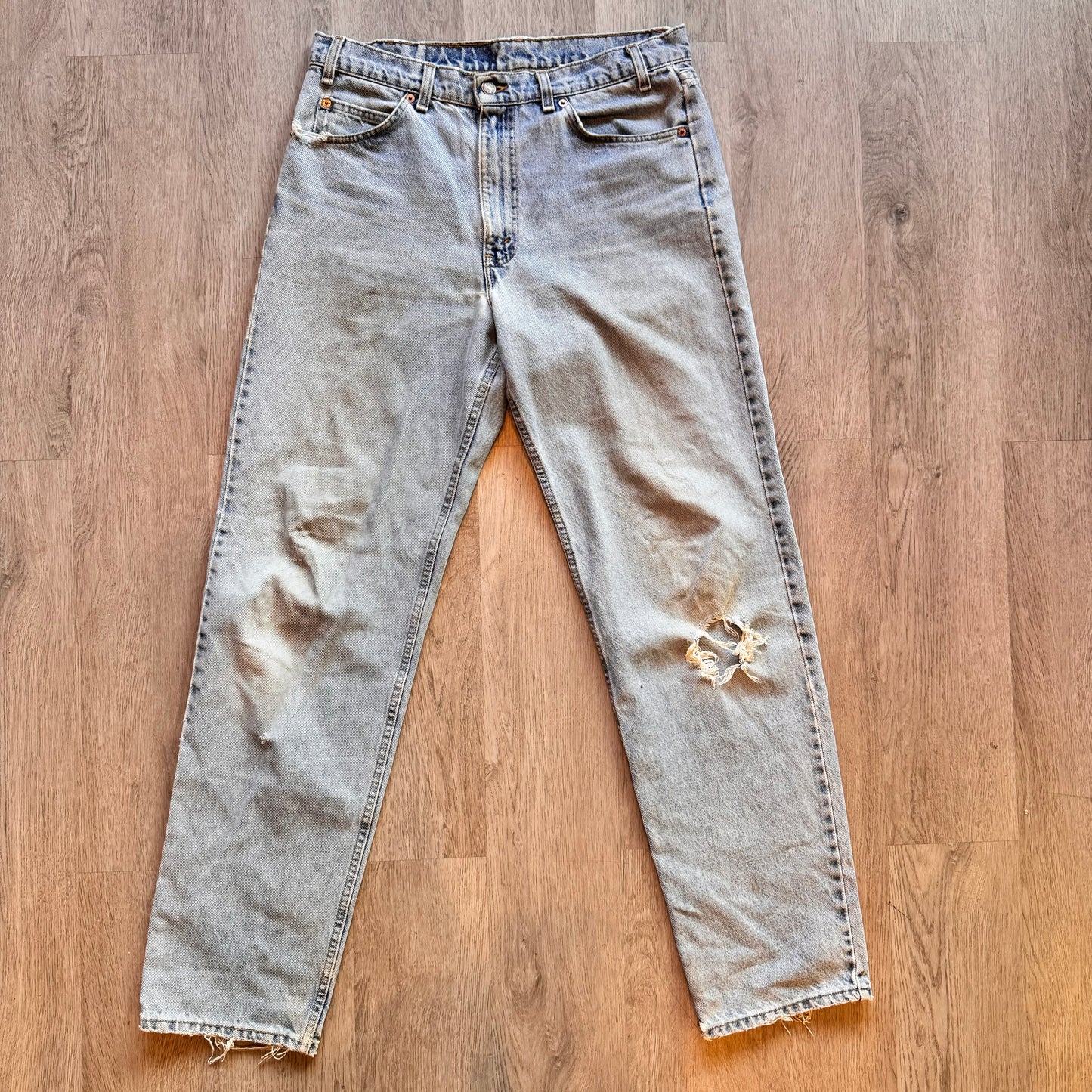 Vintage  Levi’s Light Blue 550 Orange Tab