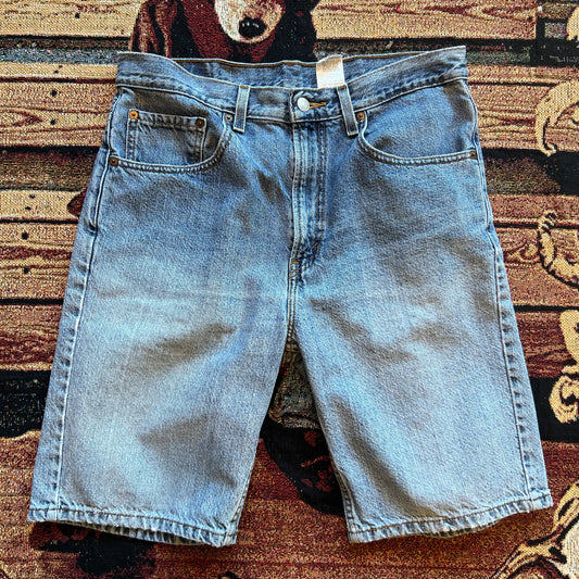 Vintage Y2K Levi’s Jean Shorts Light Wash