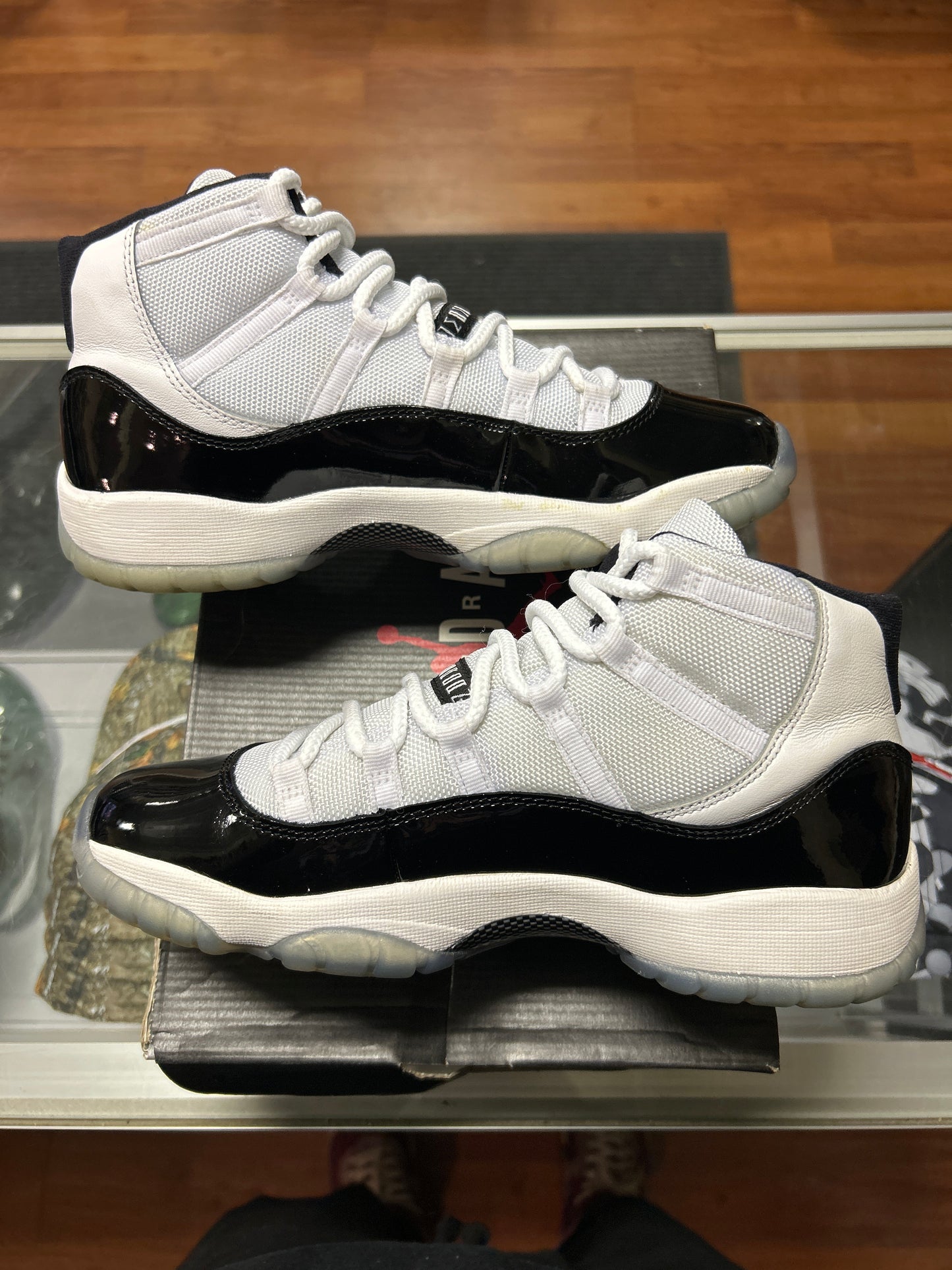 Jordan 11 Retro Concord (2018) (GS) - Preloved