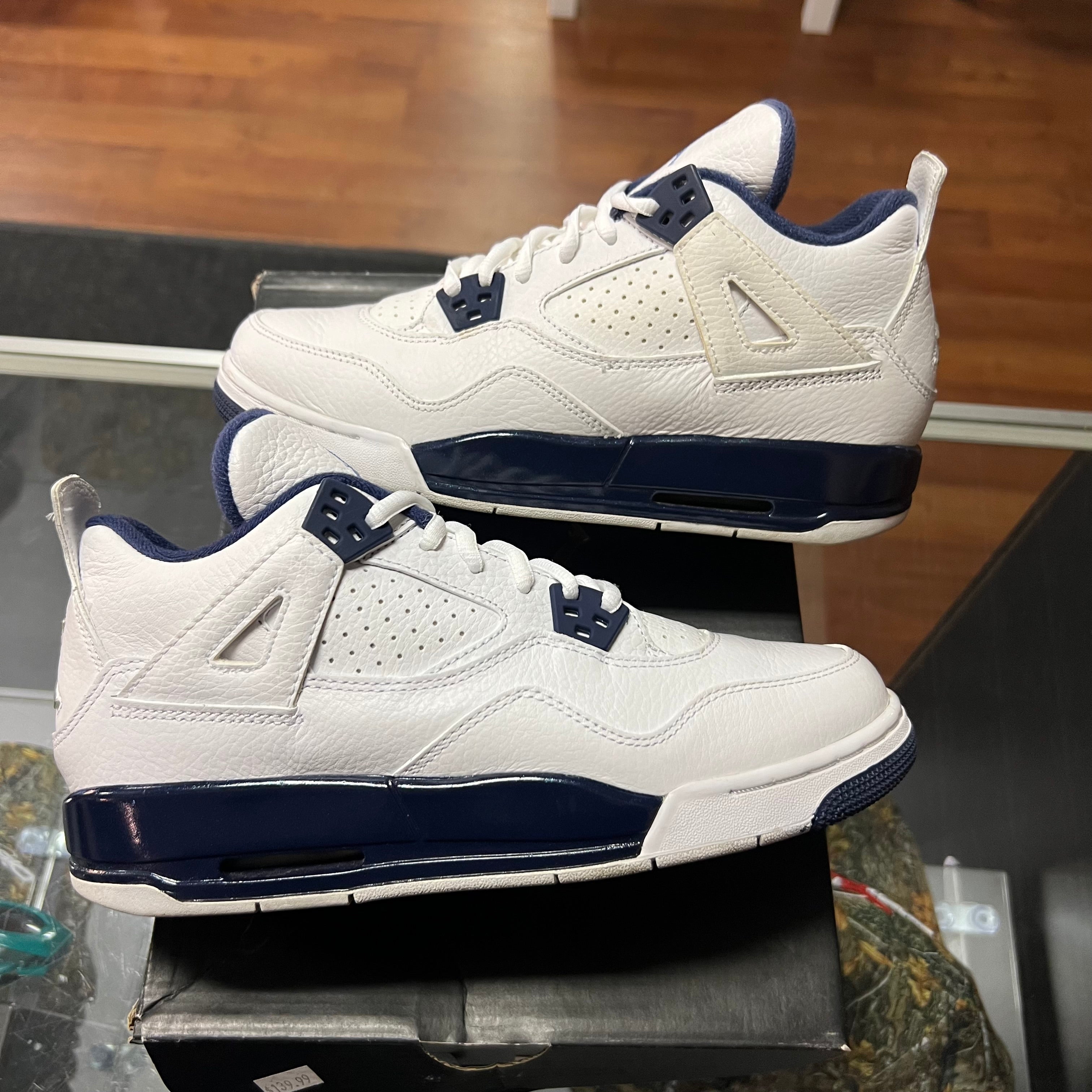 Jordan newest 4 Retro Columbia